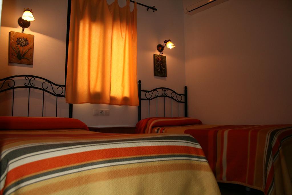 El Aceiton Hotel Кортегана Екстериор снимка
